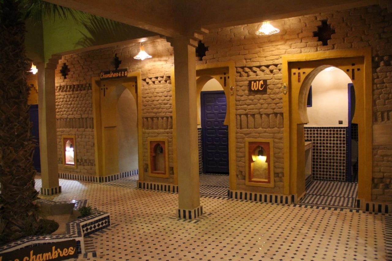 ホテル Ksar Bicha メルズーガ エクステリア 写真