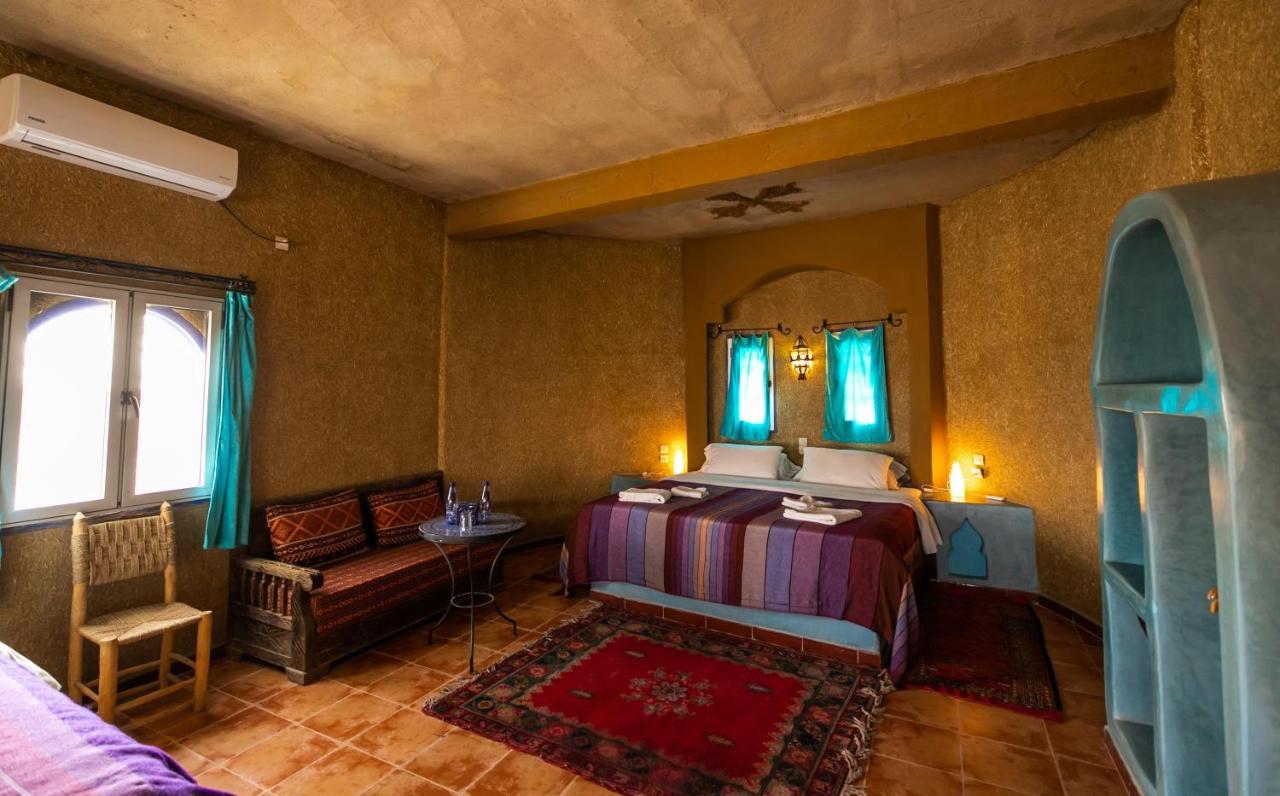 ホテル Ksar Bicha メルズーガ エクステリア 写真