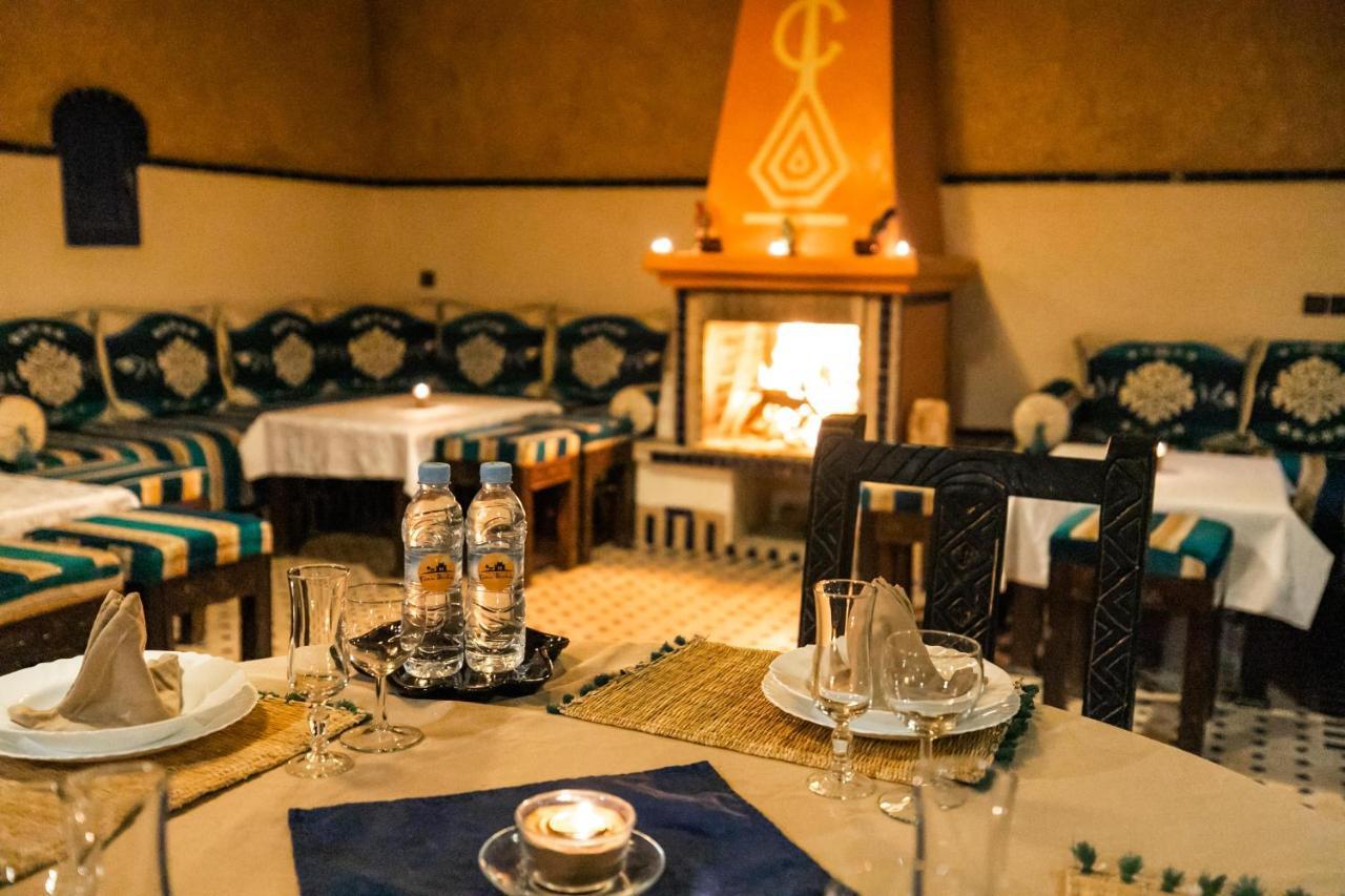 ホテル Ksar Bicha メルズーガ エクステリア 写真